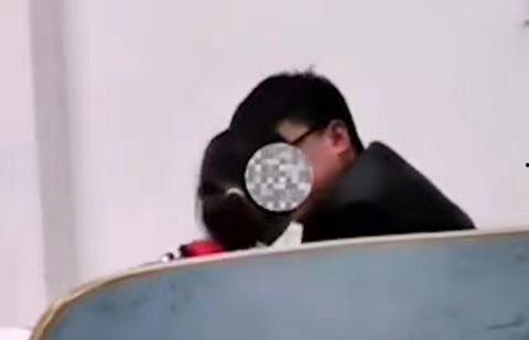 大连女孩爆料新闻视频,揭秘背后惊人真相