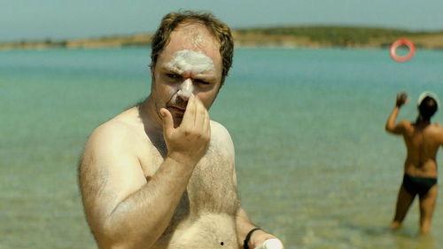 四十度晒电影在线观看,夏日激情燃烧的青春记忆  第2张