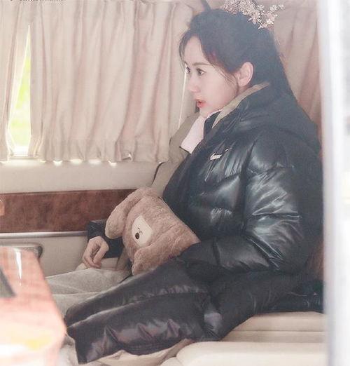 丫头袁冰妍爆料视频播放,揭秘幕后故事与精彩瞬间 第2张 丫头袁冰妍爆料视频播放,揭秘幕后故事与精彩瞬间 第2张