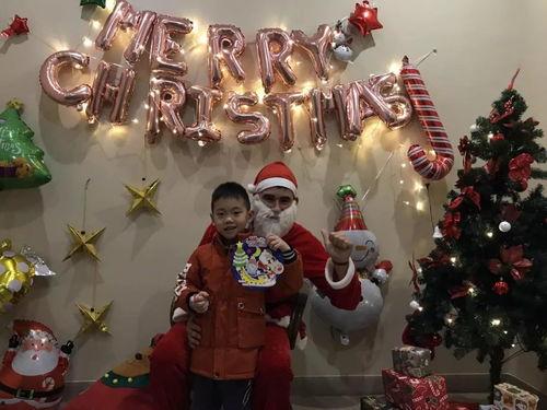 圣诞沙龙爆料视频,视频爆料背后的精彩瞬间