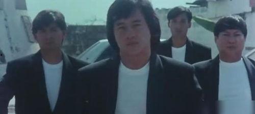 成龙爆料火烧岛视频播放,揭秘幕后真相  第3张